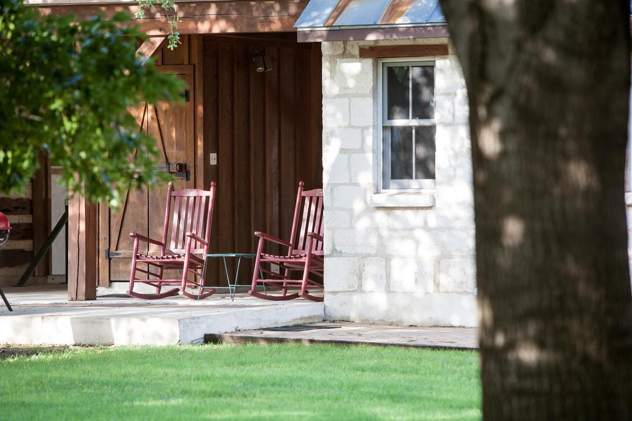 Gruene Cottages นิวบราวน์เฟลส์ ภายนอก รูปภาพ