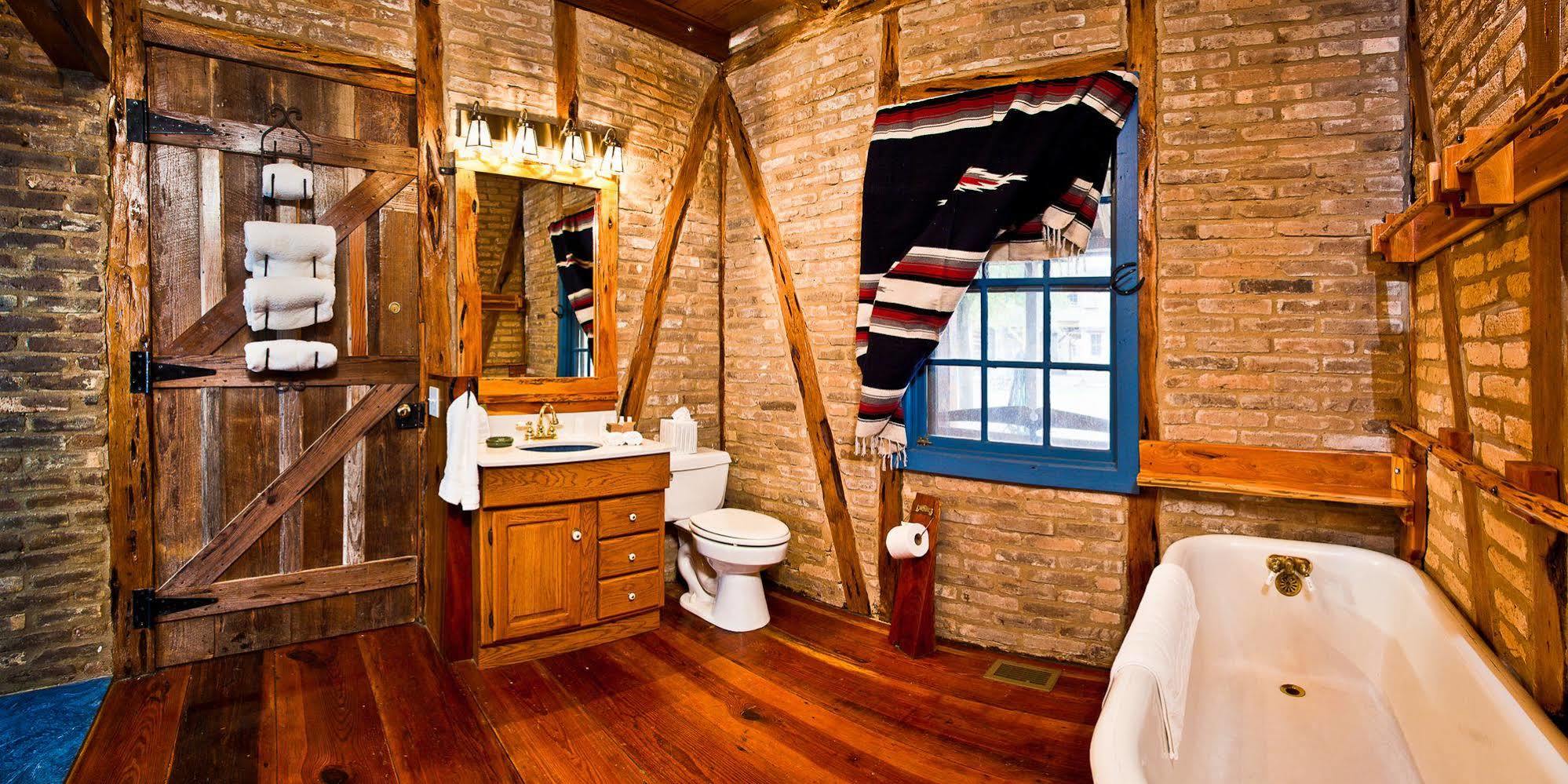 Gruene Cottages นิวบราวน์เฟลส์ ภายนอก รูปภาพ