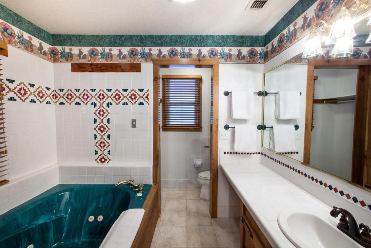 Gruene Cottages นิวบราวน์เฟลส์ ภายนอก รูปภาพ